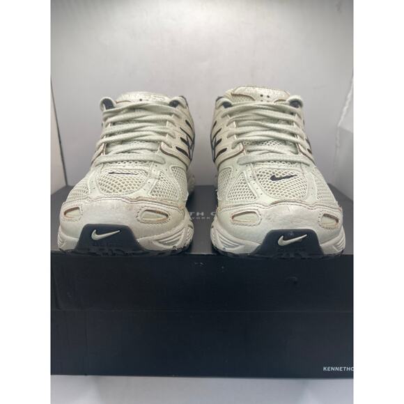 Air Pegasus 2K5 Sneaker (Men)
Nike Size US 8.5 main image 6